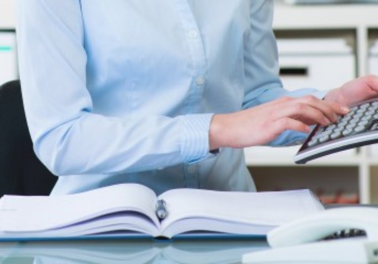 Vers une baisse des cotisations sociales en 2018