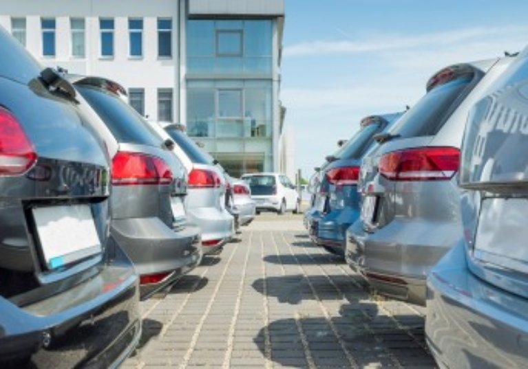 Taxe sur les véhicules de sociétés : pas de déclaration pour le 30 novembre !