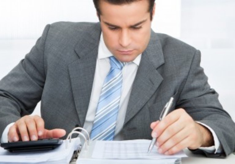 Calcul des cotisations sociales : il faut se référer à la période d’emploi