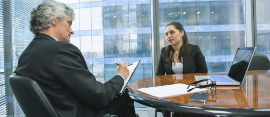 Gratification minimale des stagiaires