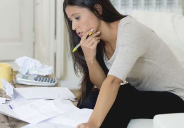 Cotisations des non-salariés calculées sur le revenu estimé : les sanctions suspendues