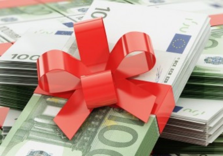 Les dons ISF ont atteint 273 millions d’euros l’année dernière
