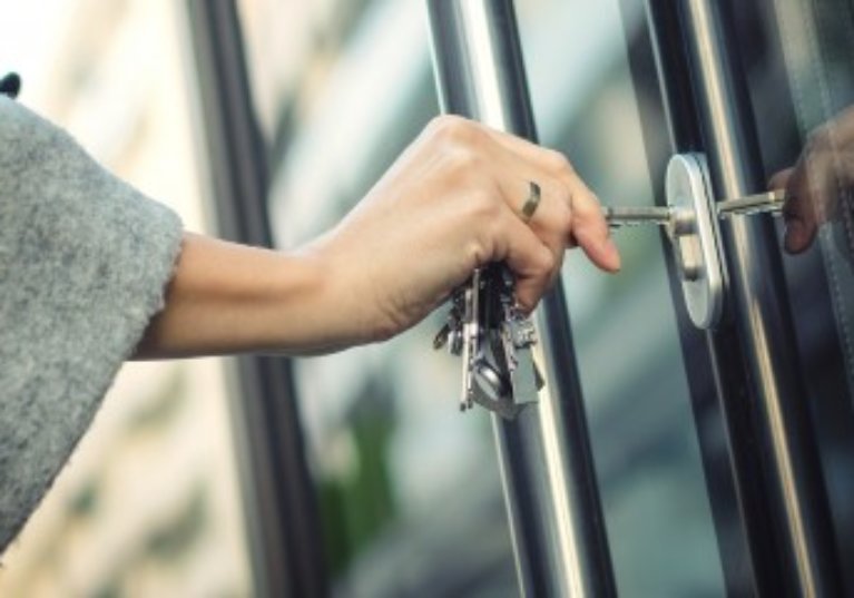 Déduction des loyers d’un dirigeant d’association