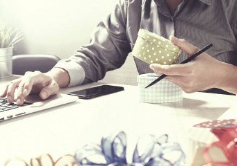 Cadeaux d’affaires : quelle fiscalité pour l’entreprise ?