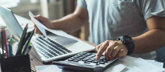 Cotisations basées sur le revenu estimé