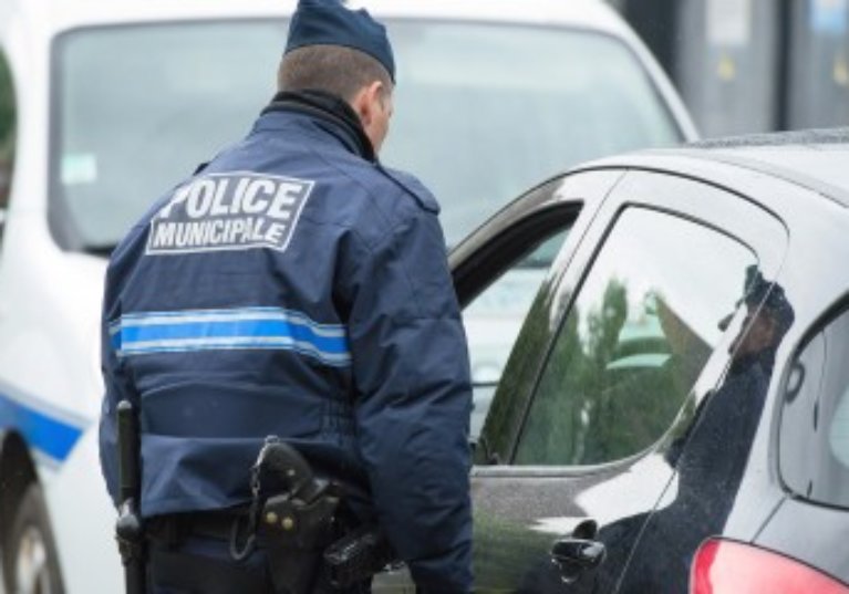 Véhicule de société en excès de vitesse et non-désignation du conducteur