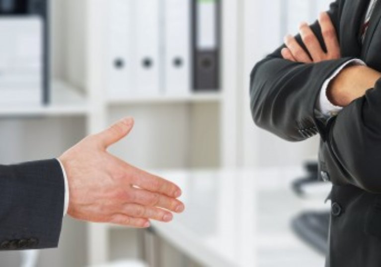 Responsabilité d’une association en cas de rupture d’une relation commerciale