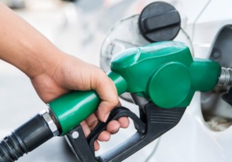 TVA sur l’essence : quel montant pouvez-vous déduire en 2019 ?