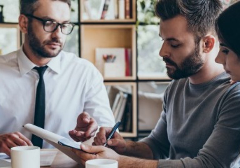 Assurance-emprunteur : une proposition de loi pour renforcer le droit de résiliation