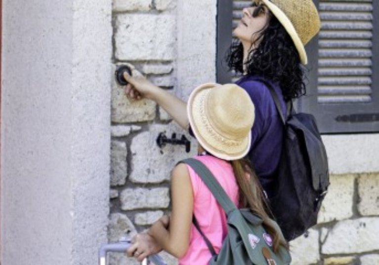 Le Sénat veut durcir la règlementation de la location meublée touristique