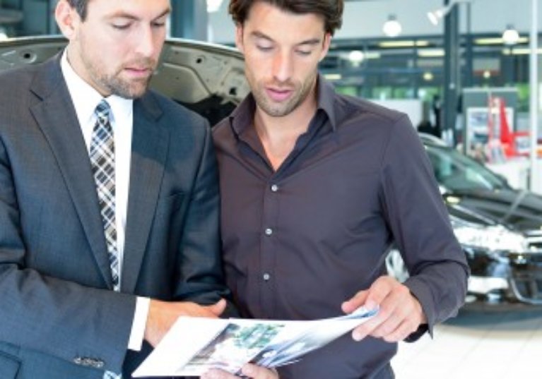 Gare au contenu de vos plaquettes publicitaires !