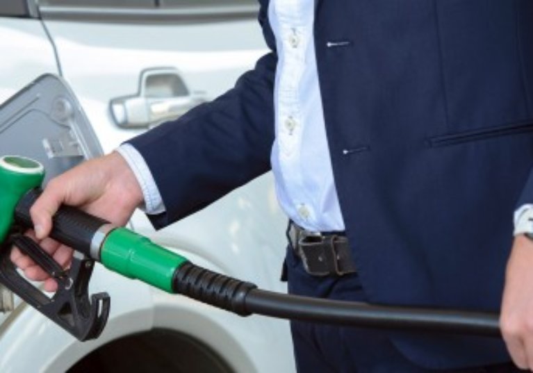 TVA sur l’essence : quel montant pourrez-vous déduire en 2020 ?