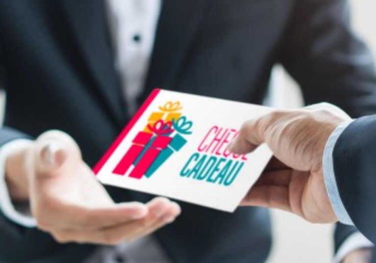Cadeaux et bons d’achat : 171 € par salarié en 2020