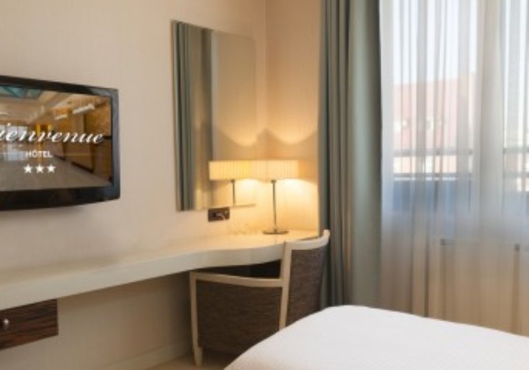 Redevance télé : un report est possible pour les professionnels !