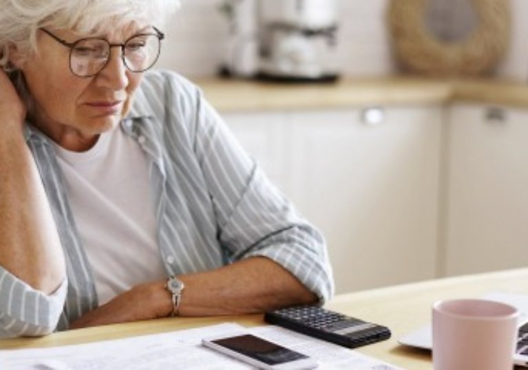 Pour reporter les cotisations sociales dues à l’Agirc-Arrco…