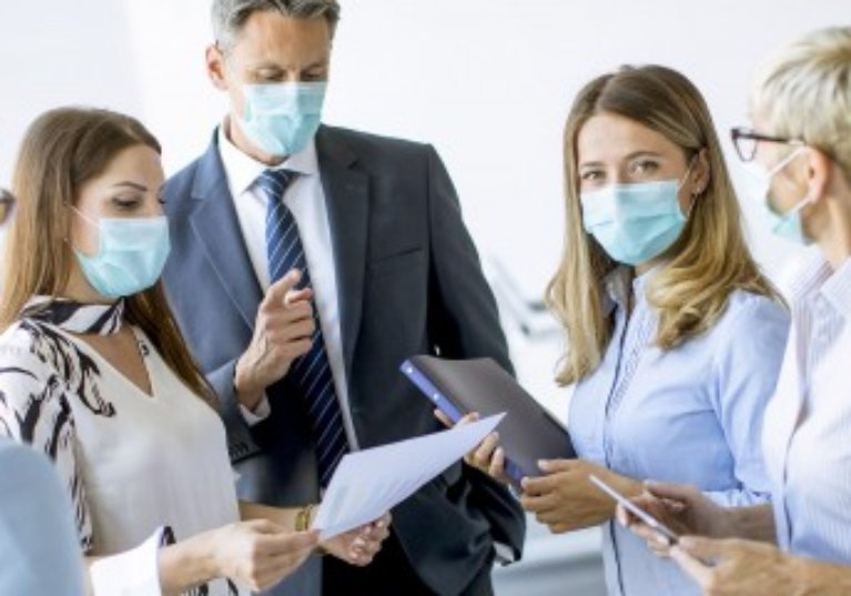 Vers un port du masque obligatoire en entreprise