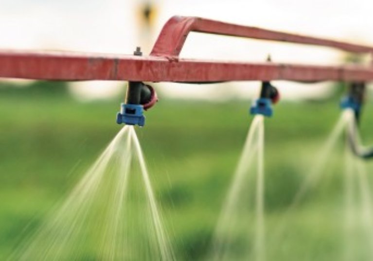 Agriculteurs : aide à l’achat de matériels d’application de produits phytosanitaires