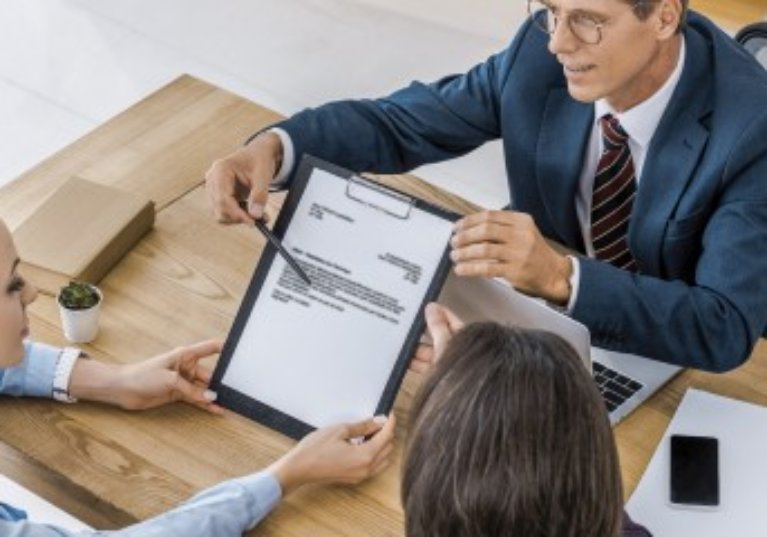 Statut du conjoint du chef d’entreprise : une nouvelle formalité !