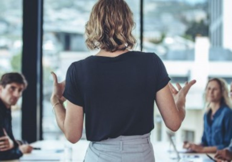 Qui est cadre dirigeant d’une association ?