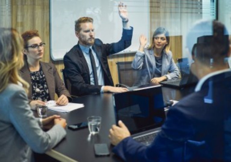 L’associé gérant d’une SARL peut-il voter sur sa prime exceptionnelle ?