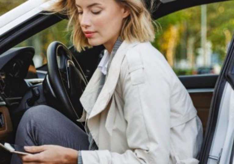 Déduction forfaitaire spécifique pour frais professionnels : du nouveau !