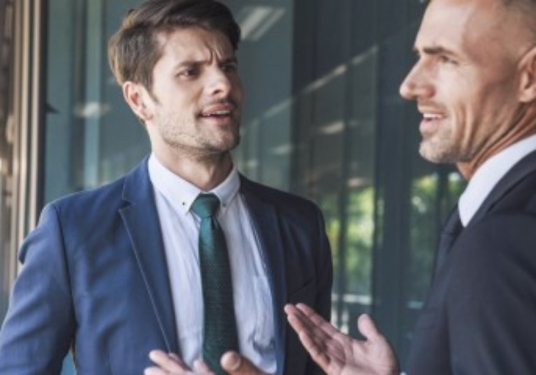 Associé exclu d’une Selas : quelle valeur pour le rachat de ses actions ?