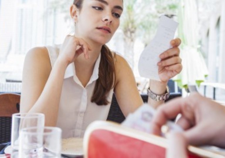 Titres-restaurant : une utilisation assouplie dans les restaurants