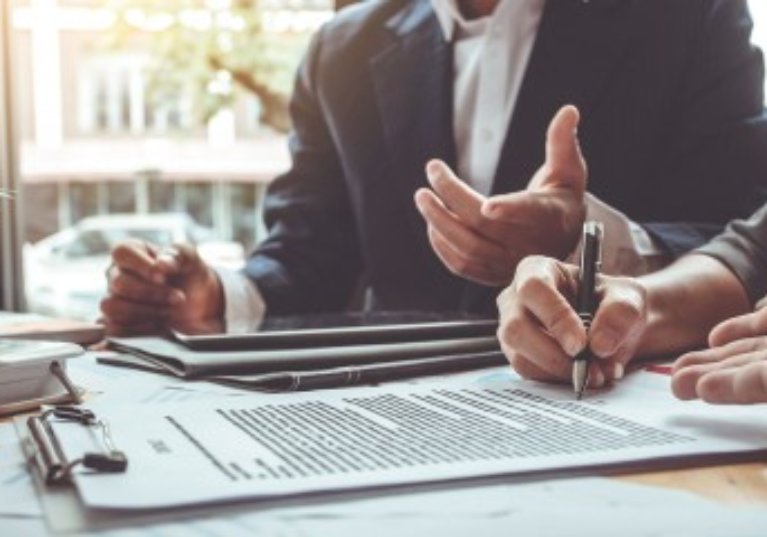 Activité partielle : plusieurs règles intègrent le code du Travail !