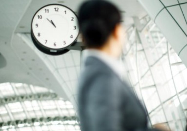 Forfait-jours : et si le salarié travaille le dimanche ?