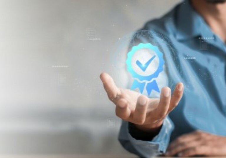 Vérifiez que vos salariés détiennent le diplôme requis pour occuper leur poste !