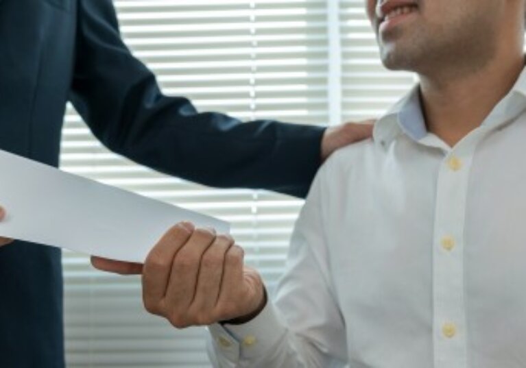 Reliquat de participation : à quels salariés doit-il être versé ?