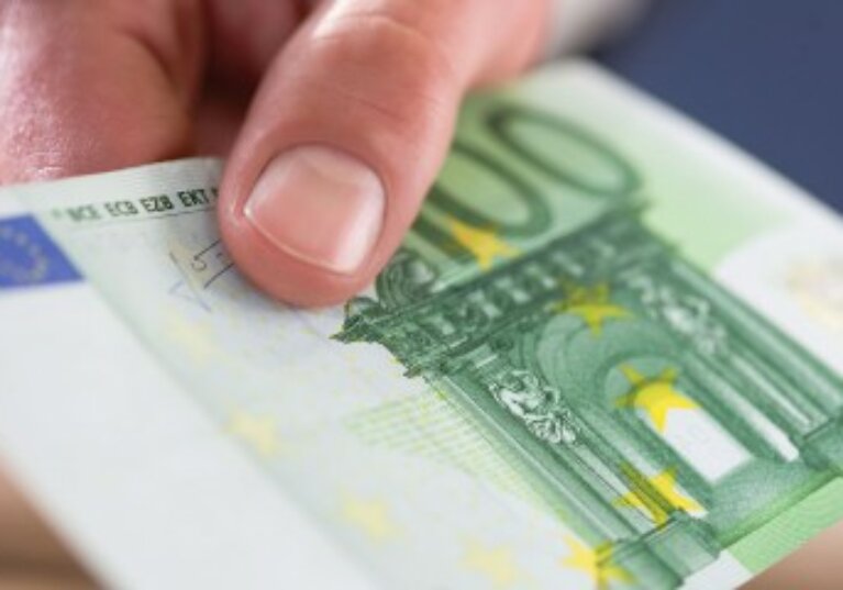 Procédure d’injonction de payer : faut-il d’abord tenter une conciliation ?