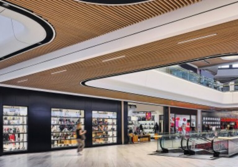 Déplafonnement du loyer d’un bail commercial en cas de modification des facteurs de commercialité