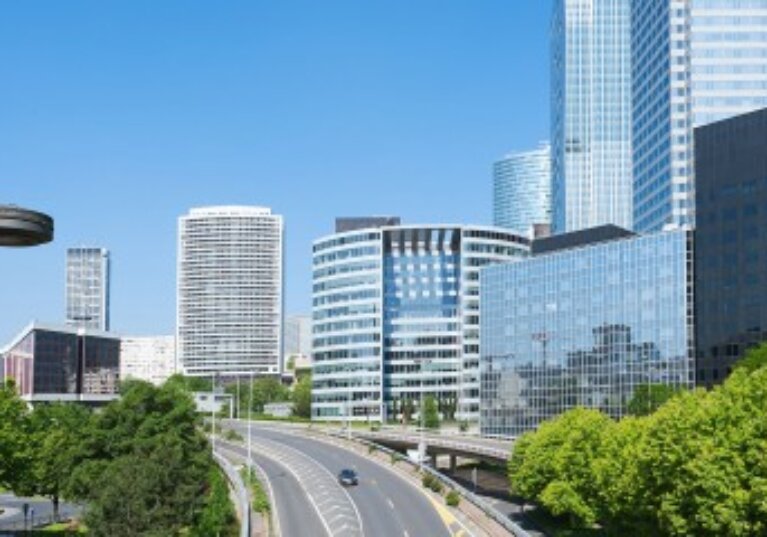 Un nouvel impôt pour les très grandes entreprises au 15 décembre 2025