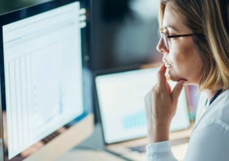 Communication aux actionnaires de SA des documents préalables à l’assemblée générale