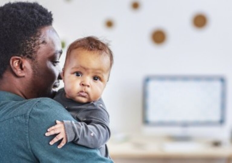 Un congé supplémentaire de naissance pour les indépendants
