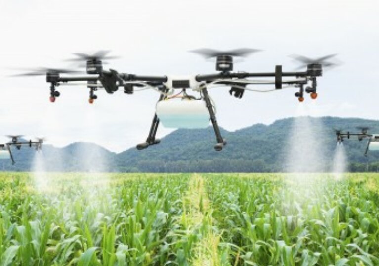 L’épandage par drone autorisé dans certains cas et à certaines conditions