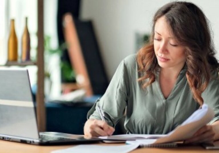 Prélèvement à la source 2027 : ajustez le rythme de vos acomptes
